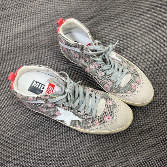Authentic Golden goose midstar sneakers.‎ - Picture 3 of 12